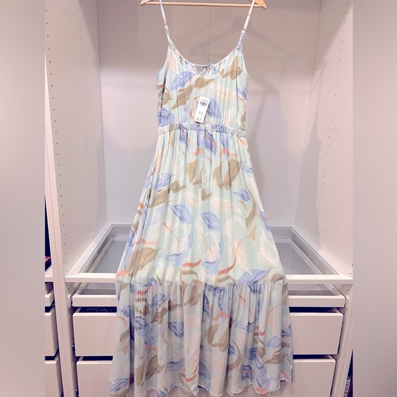 NWT Abercrombie and Fitch Maxi Dress - Picture 4 of 7